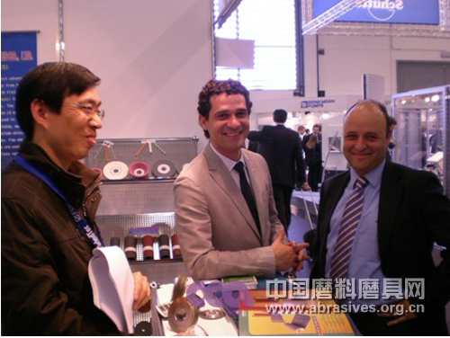 磨料磨具分會組團參展、參觀2012年德國國際磨削技術(shù)與設(shè)備展覽會紀(jì)實