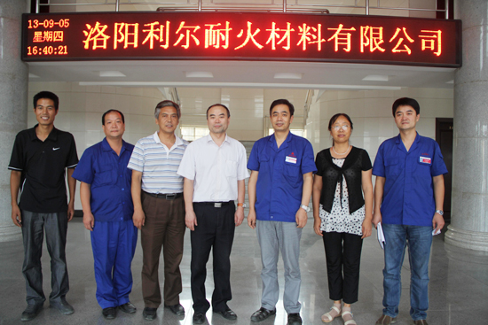 材料學院與多家企業簽訂產學研合作協議