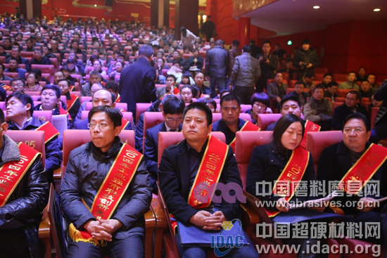 恒銳新金剛石制品有限公司榮獲開封市“出口創(chuàng)匯先進(jìn)企業(yè)”榮譽稱號