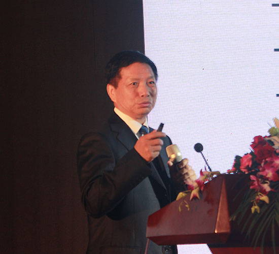 發(fā)改委孔涇源：制造業(yè)面臨轉型壓力 消費轉型升級是必然