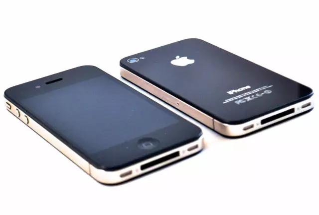 怎么回事？iPhone8手機殼或將重回傳統材料，不銹鋼替代鋁合金