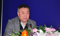 新大新材董事長孫毅在2013秋季磨料磨具行業大會上的致辭