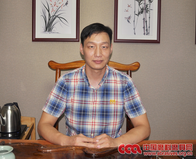 禹州華興砂輪賀松帥：以匠心致初心 做好菱苦土磨具