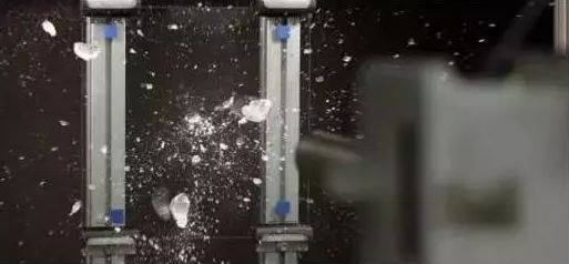 手機屏幕再創(chuàng)新 鉆石涂層顯示屏將問世
