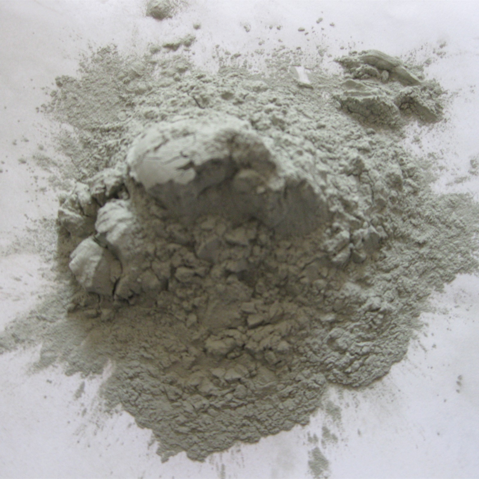 研磨級綠碳化硅磨料/綠硅砂 綠硅微粉價(jià)格