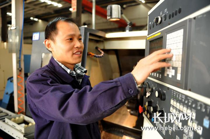 機(jī)床專家靳小海：20年專研鑄就“大工匠”