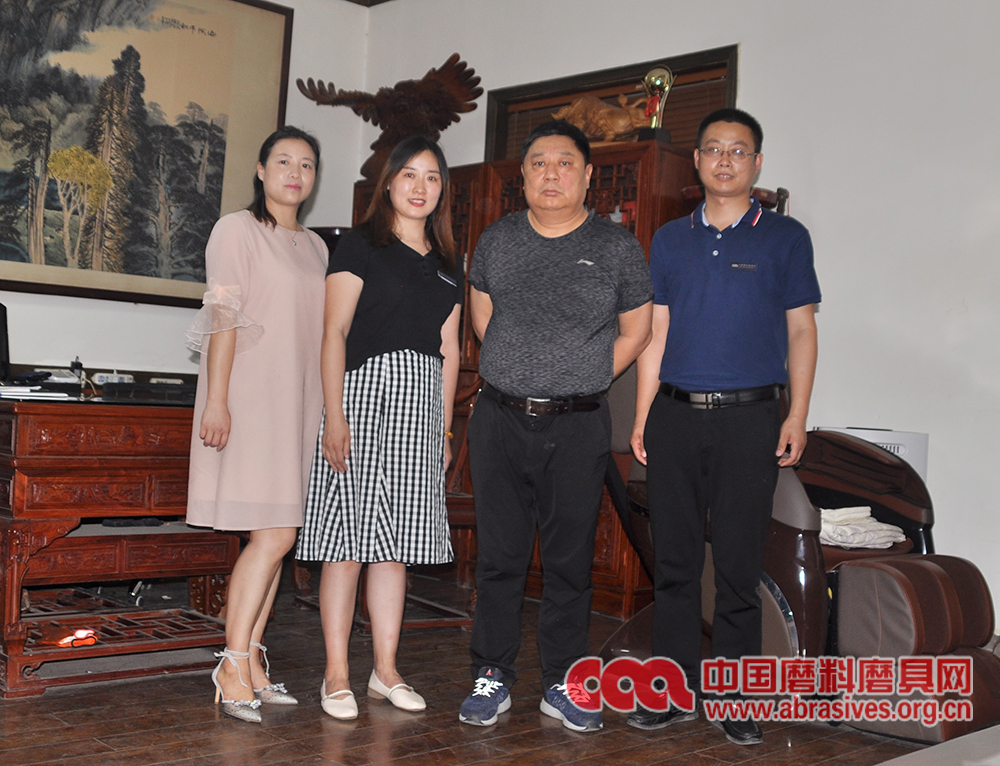 中國磨料磨具網一行走訪漯河屠龍
