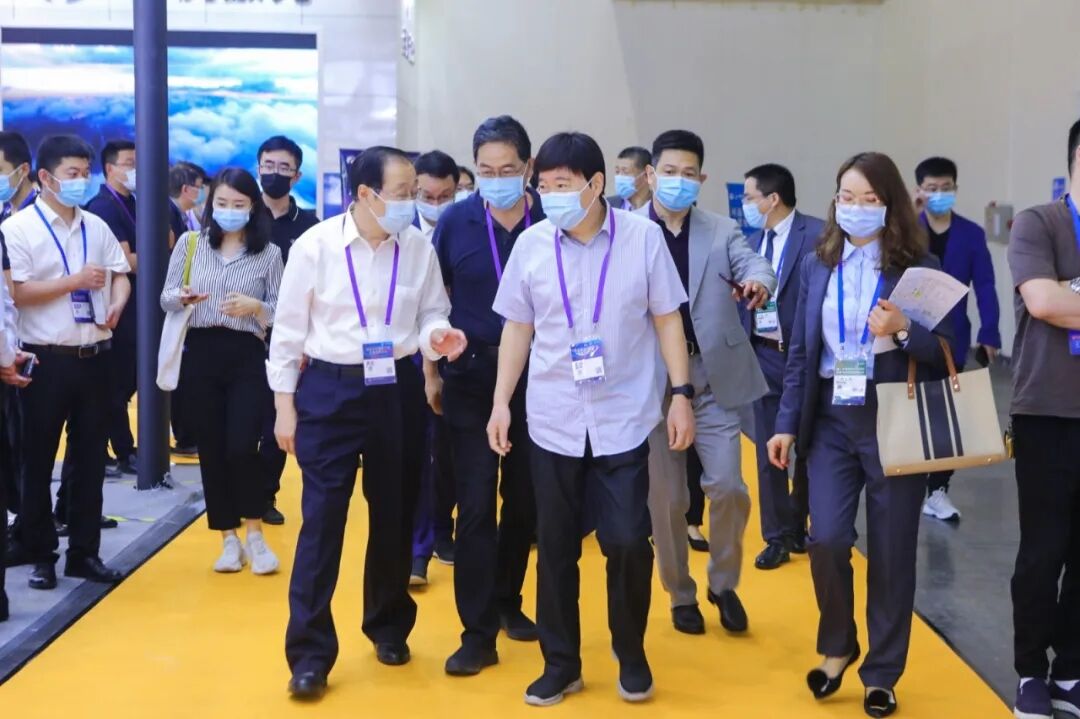 第17屆鄭州工博會(huì)盛大開幕，中西部品牌工業(yè)大展助力數(shù)字化轉(zhuǎn)型！