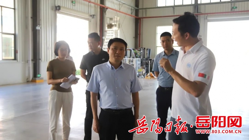 城陵磯新港區：錢丹青率隊調研園區“數字企業”和外資企業