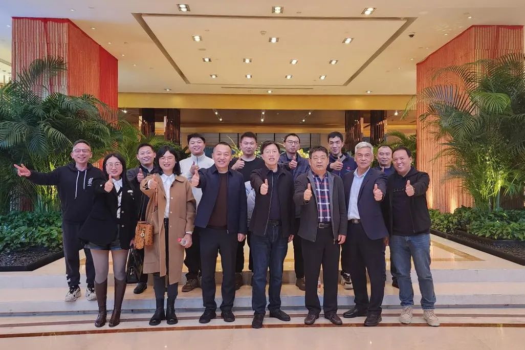 河南工業(yè)大學(xué)超硬材料磨料磨具行業(yè)廣東、廣西、重慶校友會成立