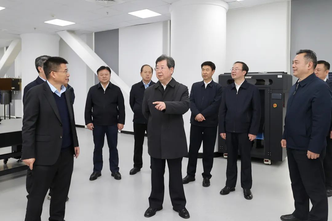 樓陽生到省科學院、中原科技城調研