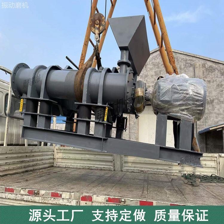 新鄉(xiāng)勇梅機(jī)械礦石 玻璃纖維2ZM雙筒臥式振動磨機(jī) 臥式振動磨機(jī) 振動磨機(jī) 雙筒振動磨機(jī) 2ZM 起訂量不限
