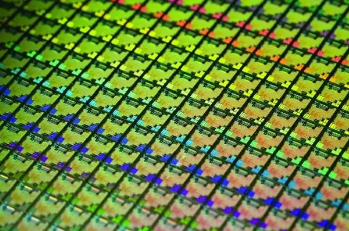 日本研發出全球最大尺寸金剛石基板：計劃2026年實現產品化